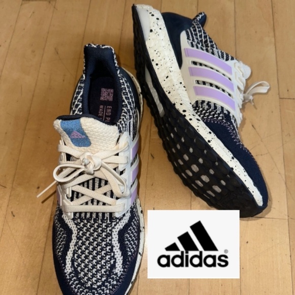 Adidas Ultra Boost Continental sneaker, 9,  CB2476 - Picture 1 of 9